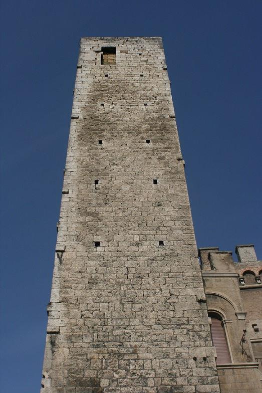 Torre Ercolani