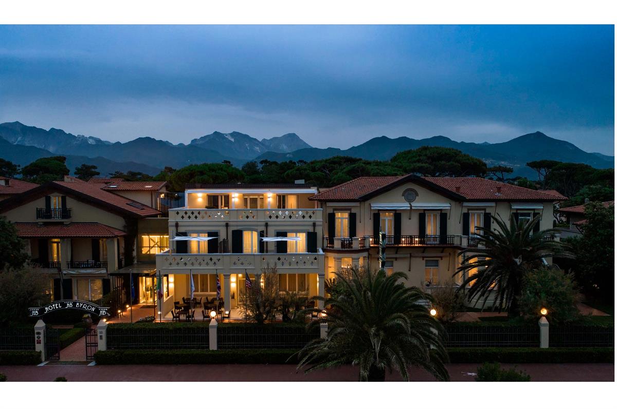 HOTEL BYRON