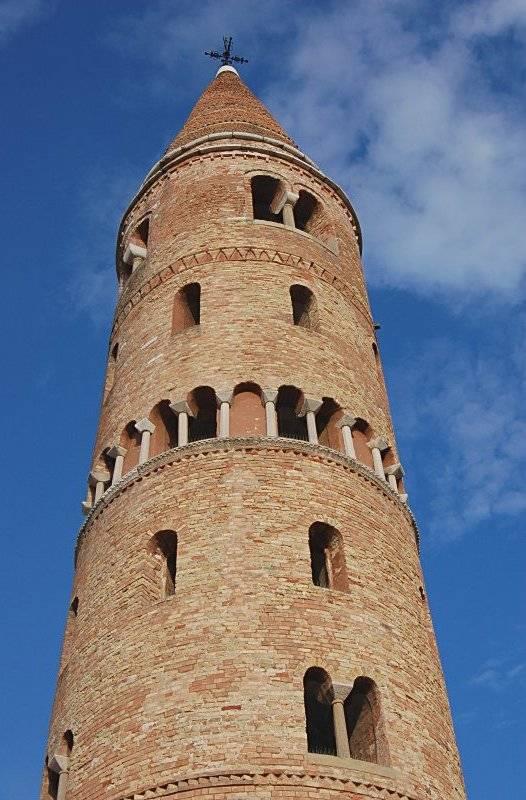Campanile Cilindrico 