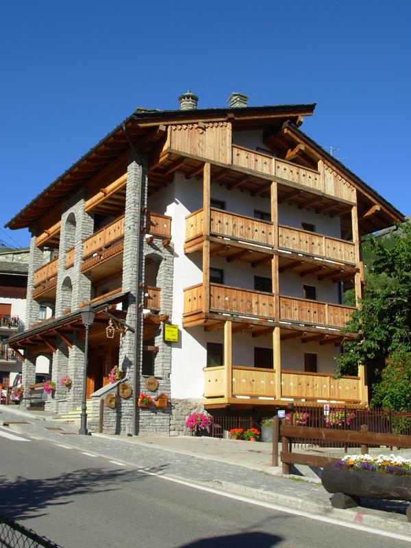 Charmant Repos