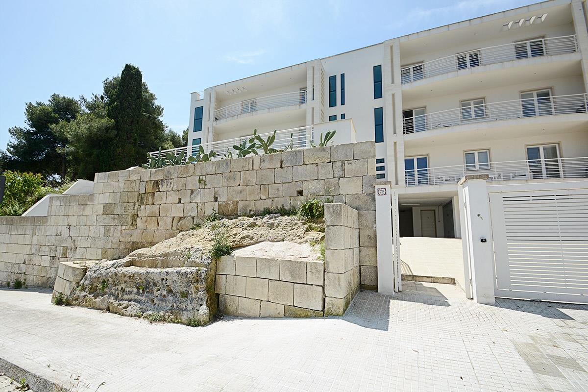 HYPOGEUM SUITES & APARTMENTS