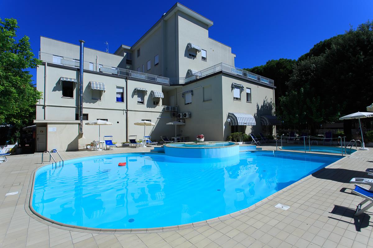 New Hotel Chiari ***S