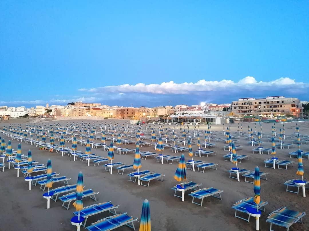 Lido Cristalda Beach