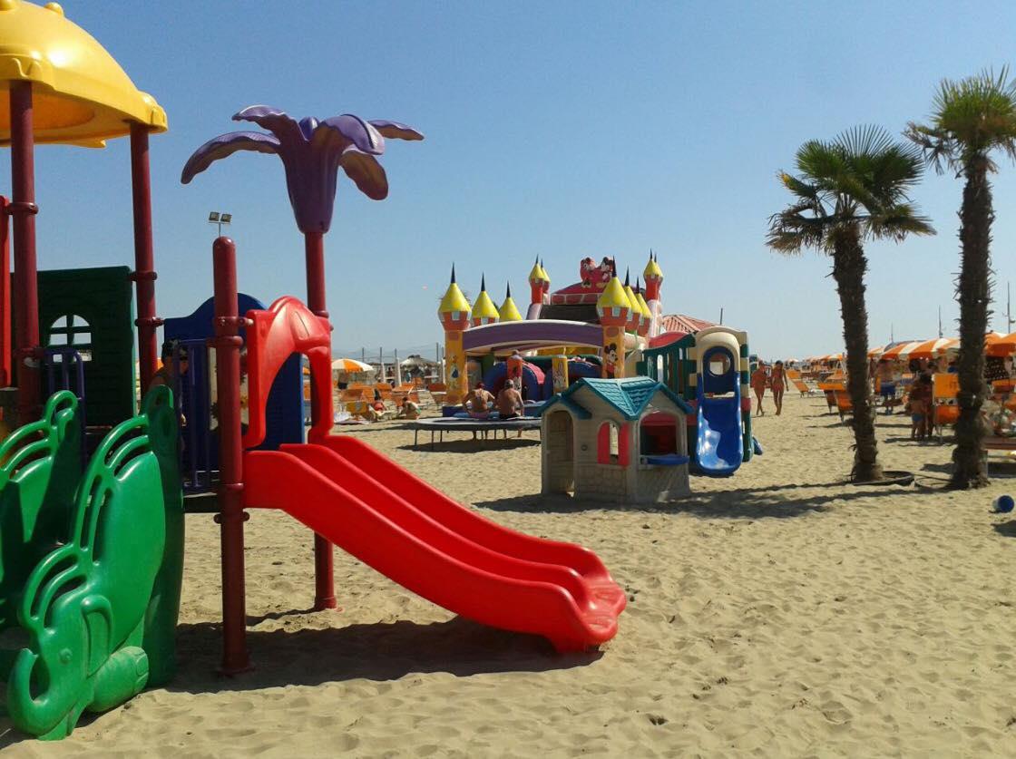 Maremoto Beach Village