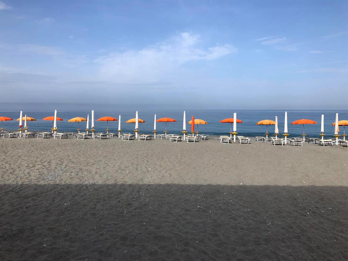Crazy beach